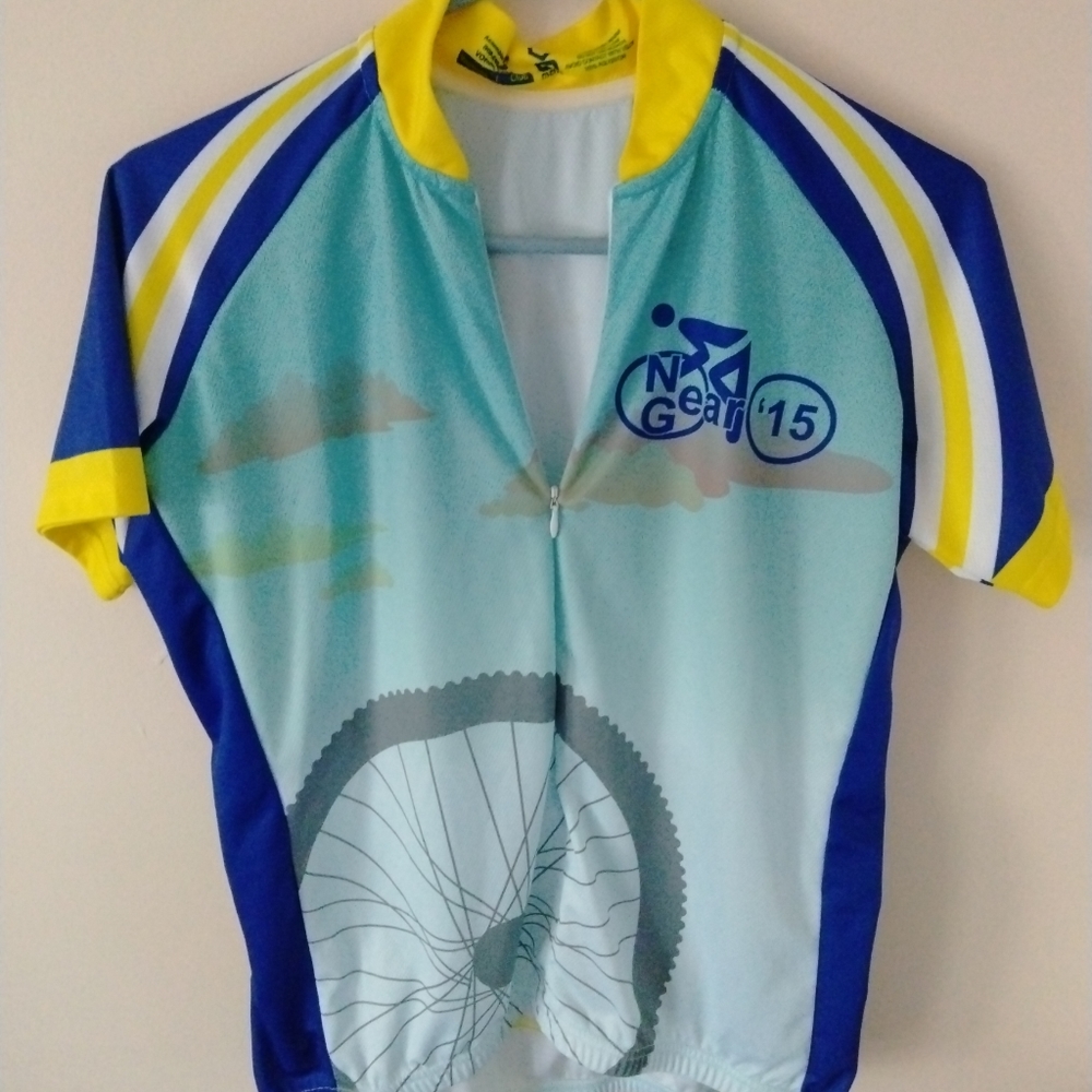 Woman's vomax size large cycling jersey